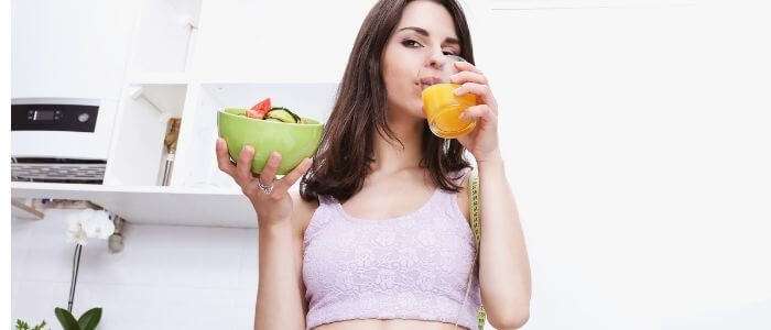 Drinking Juice On A Full Stomach